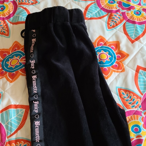 NWT Brunette the Label w Juicy velour joggers. - Picture 6 of 13